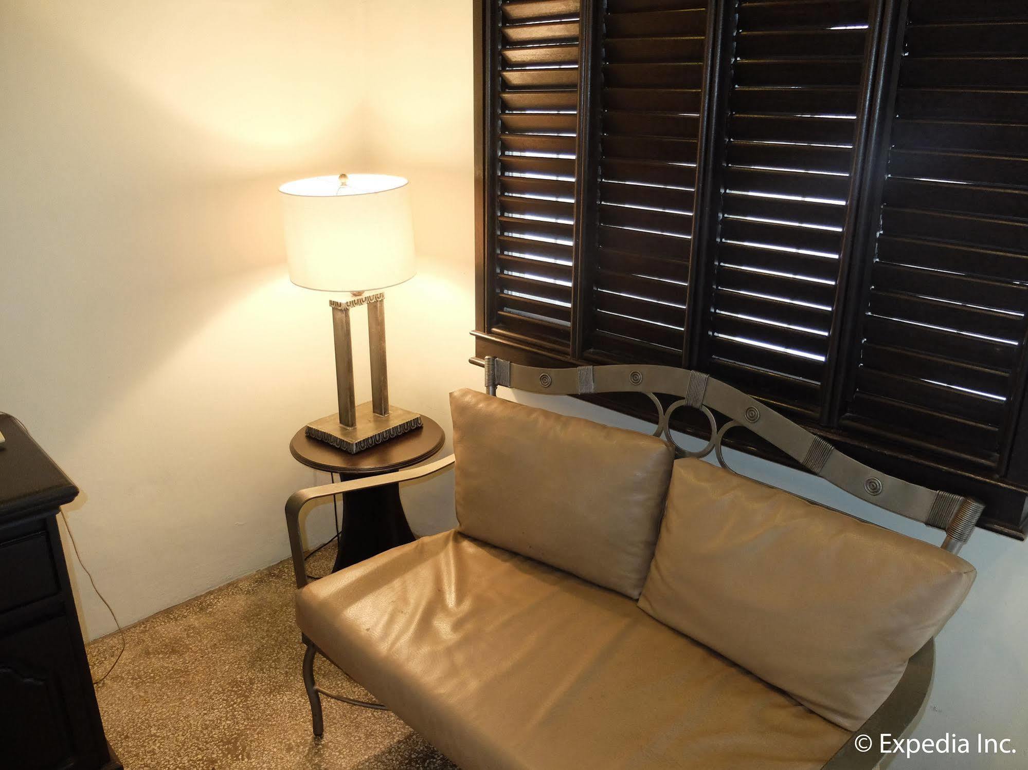 Dm Residente Villas Angeles Exterior photo