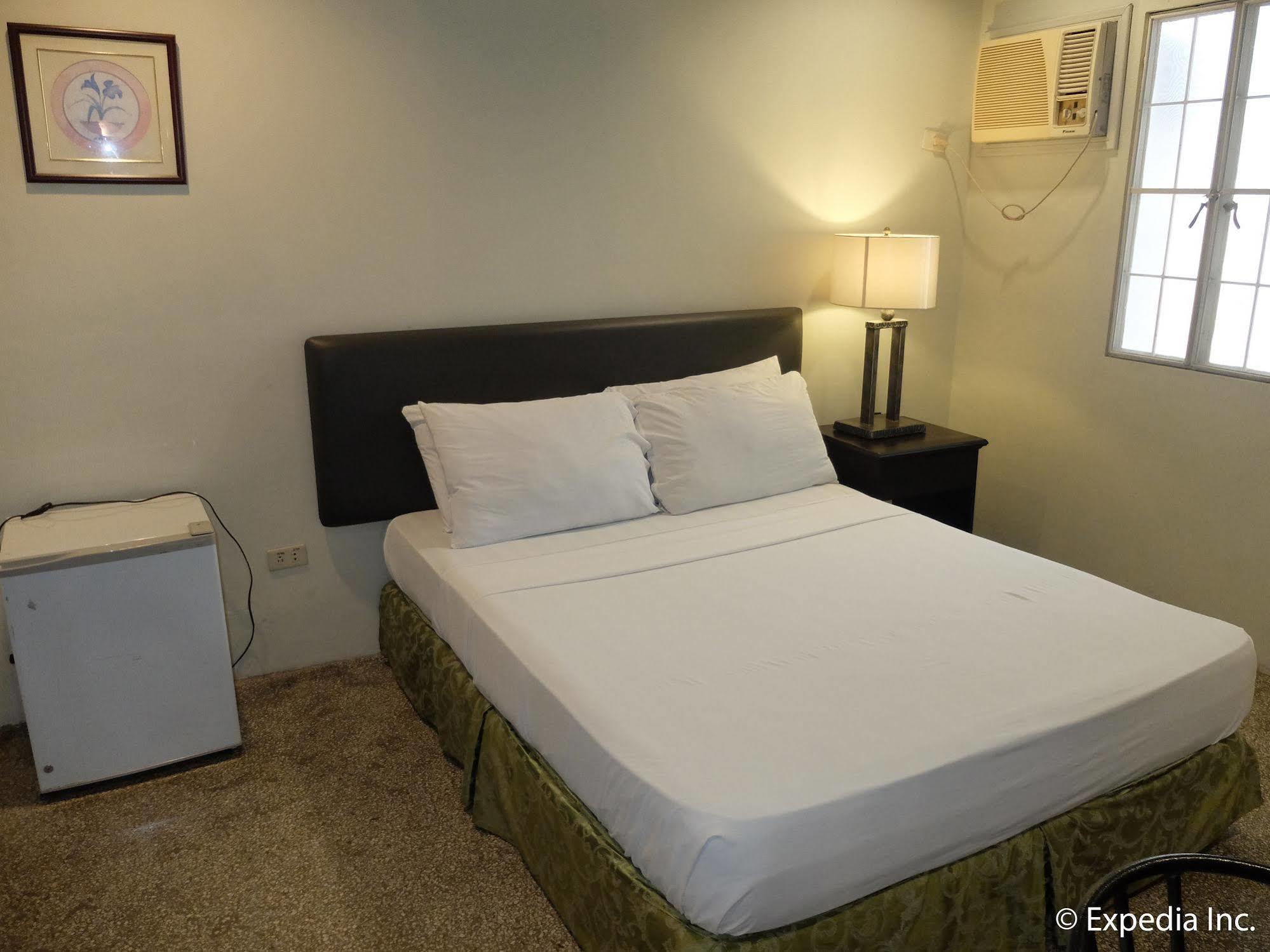 Dm Residente Villas Angeles Exterior photo