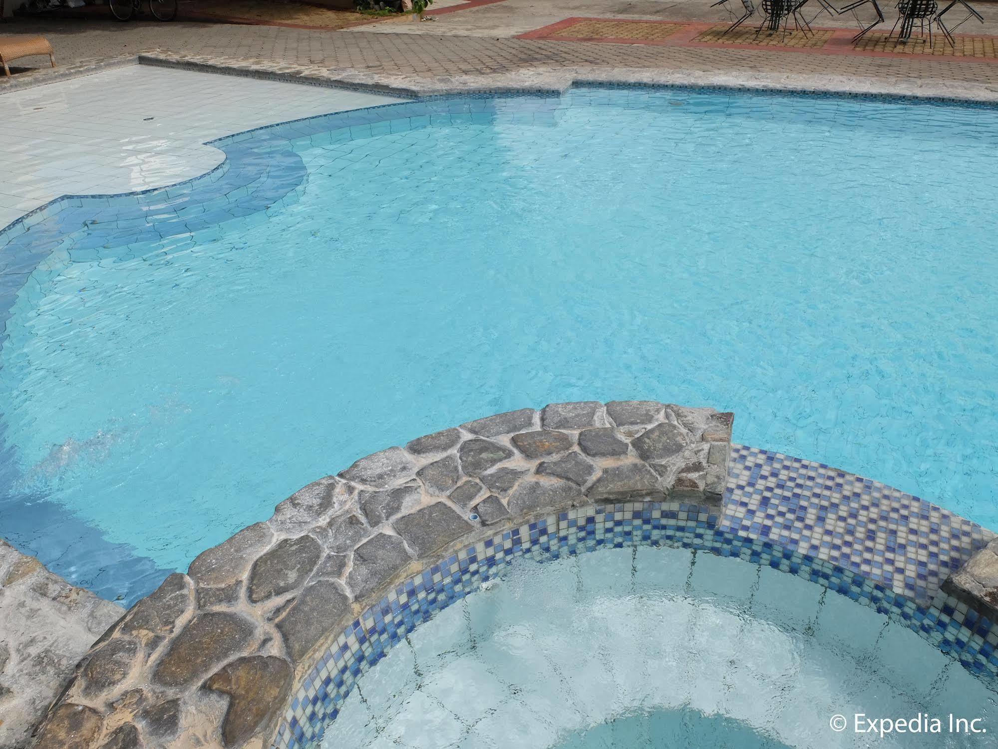 Dm Residente Villas Angeles Exterior photo